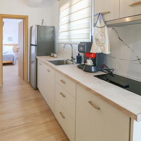 Apartman Vraxlida Living