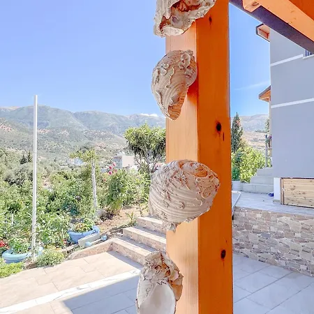 Daire Vraxlida Living Himarë