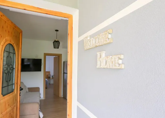 Vraxlida Living Himare