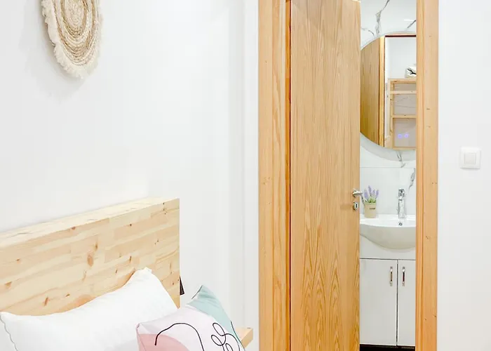 Apartament Vraxlida Living