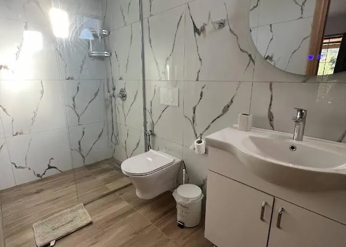 Apartament Vraxlida Living